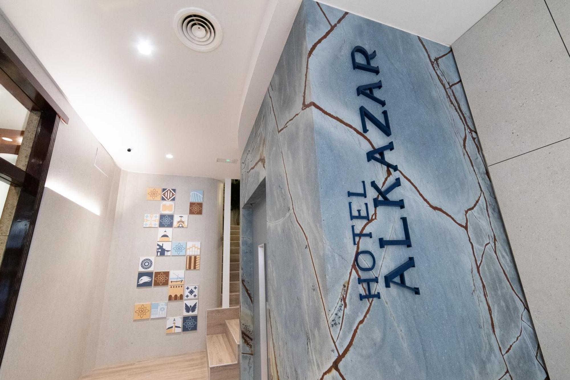 Hotel Alkazar Valência Exterior foto